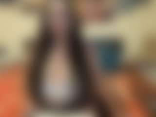 adellineee's Live Sex Cam Show
