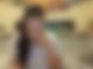 adellineee's Live Sex Cam Show