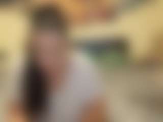 adellineee's Live Sex Cam Show