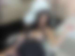 Live cam show with patriciakeys - MILF on TastyBlacksLive
