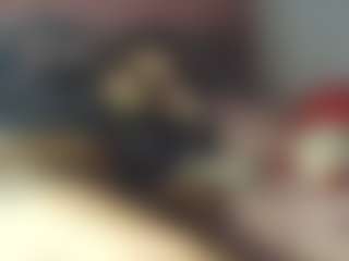Live cam show with RueLynn Riot - Genital Piercings on CamSodaAdn
