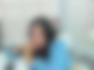 Live cam show with Cristal - Gamer Mature on sexylive.show