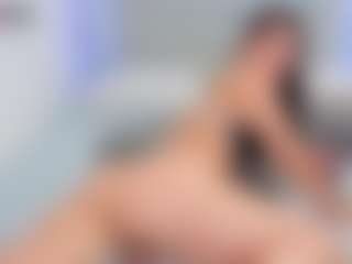 Live cam show with Melissa Bieira - Anal White on Camsoda
