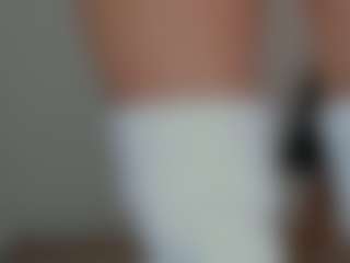 Live cam show with WowMature - Petite on Uber Horny