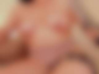 Live cam show with WowMature - Granny Petite on Camsoda