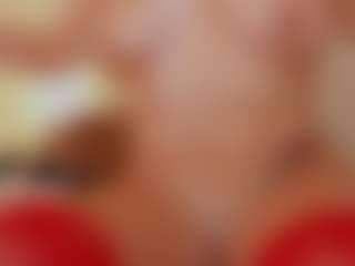 Live cam show with WowMature - Small Tits Mature on sexytreat.net