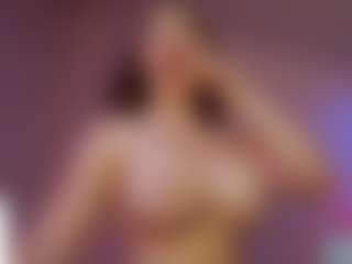 Live cam show with yssadiamond - Spanks on friskycurves.com