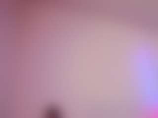 Live cam show with yssadiamond - Spanks on TeamSkeetLive
