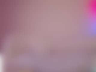 Live cam show with yssadiamond - Spanks on CamClone