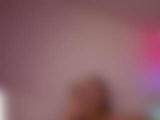 Live cam show with yssadiamond - Spanks on xxxlivecams.org
