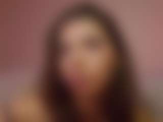 Live cam show with yssadiamond - Spanks on Camsoda