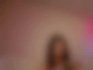 Live cam show with yssadiamond - Spanks on Camsoda