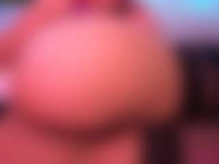 Live cam show with Lisha - Spank Mature on AdultVida.com