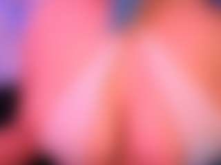 Live cam show with Lisha - Neon Hair on Fit Hotties