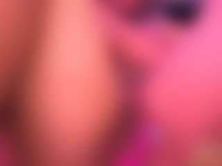 Live cam show with Lisha - Bedroom Mature on UwU Esports