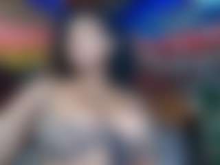 Live cam show with Eli Grey - Smoker on chickslive.net