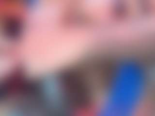 Live cam show with Eli Grey - Solo Show on Camming Site