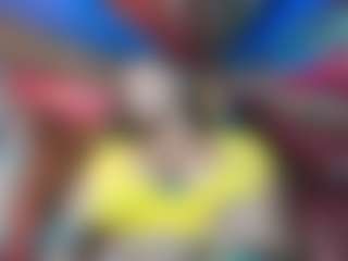 Live cam show with Eli Grey - Black Middle Aged on friskycurves.com