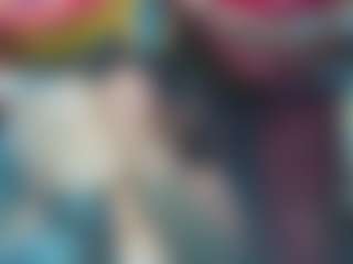 Live cam show with Eli Grey - Cono Afeitado on Latina Girls