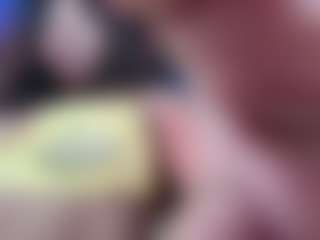 Live cam show with Eli Grey - Hispanic on Camming Site