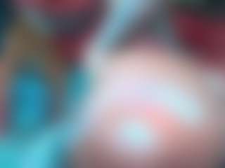 Live cam show with Eli Grey - Grandes Tetas on camwithhim.com