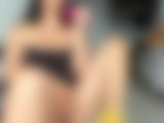 emilybrowm's Live Sex Cam Show