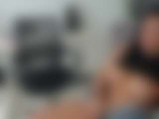 emilybrowm's Live Sex Cam Show