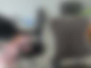 emilybrowm's Live Sex Cam Show