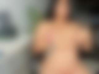 emilybrowm's Live Sex Cam Show