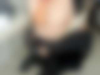 emilybrowm's Live Sex Cam Show