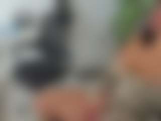emilybrowm's Live Sex Cam Show