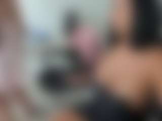 emilybrowm's Live Sex Cam Show