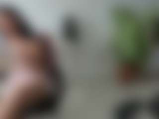 emilybrowm's Live Sex Cam Show