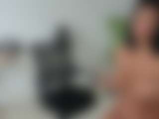 emilybrowm's Live Sex Cam Show