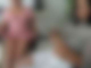 emilybrowm's Live Sex Cam Show