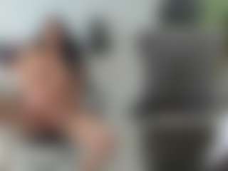 emilybrowm's Live Sex Cam Show