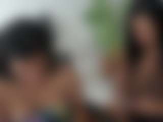 Spettacolo in cam dal vivo con emilybrowm - Office su Camsoda