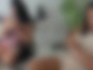 Show in cam erotica live di emilybrowm