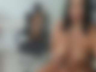 Live cam show with emilybrowm - Lesbian on Dolls Live