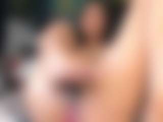 Live cam show with Chanel M. - Brown Hair on xfollow cams