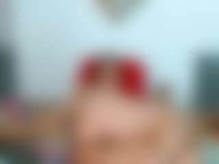 Live cam show with Alessia_Moon - Average on SxyPornLive