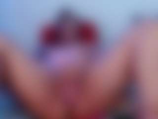 Alessia_Moon MILF webcam performer live streaming