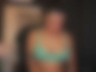 Show de cam en vivo con Alana - Suck en Camsoda