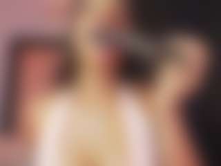 Live cam show with Alana - Suck on infinitiblacc.com