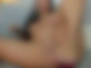 Live cam show with Hannah - Middle Aged on Milfs Live