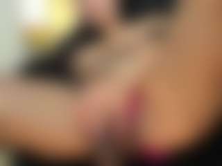 Live cam show with Hannah - Huge on Strip Flash - Live Sex Shows
