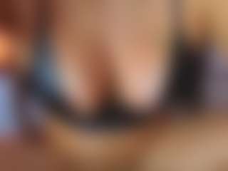 Live cam show with kyle2050 - Latex on SpunkLive