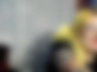 Live cam show with Abril Maria - Blonde Hair on Hubzter Live