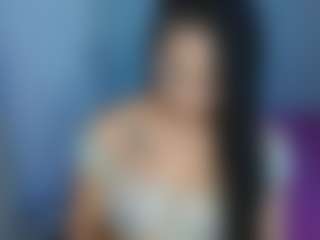 Live cam show with Val - Blonde Hair on Soda Cam