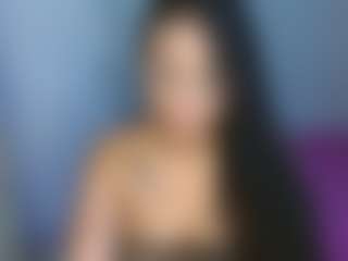 Live cam show with Val - Pregnant on StripNow